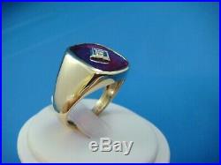10k Yellow Gold Men's Red Stone And Diamond Vintage Ring, 7.3 Grams, Size 10
