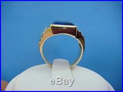 10k Yellow Gold Men's Vintage Ring With Large Blue Stone, 8.1 Grams, Size 6.75