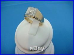 14k Yellow Gold Men`s Vintage Ring With Single 0.33 Carat Diamond 7.8 Grams