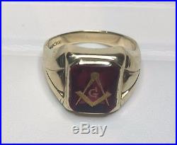 Estate, Vintage Masonic Mason 10K Yellow Gold Red Lodge Open Back Mens Ring