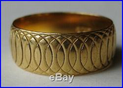 Fine Vintage 14k Yellow Solid Gold Men's Eternity Wedding Band Ring 6g size 9.5