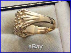 Good Gents Heavy Vintage Solid 9ct Gold Full Hallmarked Men's Keeper Ring V 1/2