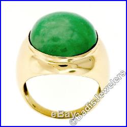Large Vintage Men's 14K Yellow Gold Oval Bezel Fine Large Jade Solitaire Ring