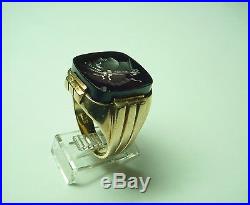Large Vintage Yellow Gold Man's Ring With Engraved Intaglio On Sard