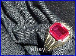 Mens vintage DECO Ring red stone