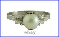 Outstanding Vintage 18K White Gold Pearl Floral Engraved Statement Ring 750
