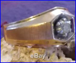 VINTAGE 10K MENS GOLD AND DIAMOND RING SIZE 9.5 4.4 GRAMS stamped
