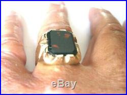 VINTAGE ESTATE 10K YELLOW GOLD MENS RING with NATURAL BLOODSTONE, ca. 1940's