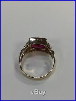 VIntage Mens Red RUBY Ring in SOLID 10KT Yellow GOLD Fluted Sides