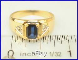 VTG MENS 14K YELLOW GOLD RECTANGULAR SAPPHIRE RING With DIAMOND ACCENTS SIZE 9.25