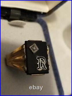 Vintage 10k Yellow Gold Diamond Onyx Initial Letter R Signet Mens Ring SZ 9.5