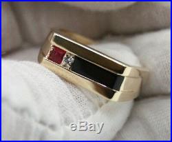 Vintage 10k Yellow Gold Men`s Ring With Diamond, Ruby & Black Onyx. Size 10.5