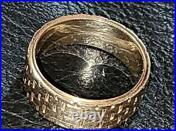 Vintage 14KT Yellow Gold makers mark- Artistic Brick Design Cigar Band Ring men