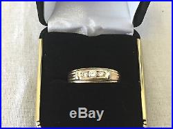 Vintage 14K Yellow Gold 0.42 CTW 3-Stone Round Diamond Mens Band Ring Size 11