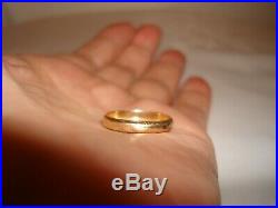 Vintage 14k Solid Yellow Gold Tradition Wedding Men Women's Band Ring 7.25