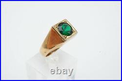 Vintage 14k Yellow Gold 2 CT Lab Emerald Mens Ring Size 9