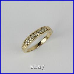 Vintage 14k Yellow Gold and Diamond Mens/Womens/Unisex Band Ring Size 9.75