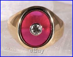 Vintage. 17 CT Diamond & Ruby Men's Ring 14K Yellow Gold Size 10.25