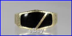 Vintage Art Deco 14K Yellow Gold Man's Men's Ring w Black Onyx c1930s-40s