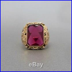 Vintage BOLD & ORNATE 9K Gold Mens Substantial SYNTHETIC RUBY RING Size X