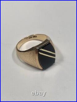 Vintage Designer Solid 10K Gold Hexagon Onyx Gold Stripe Signet Ring Size 7.75
