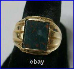 Vintage Estate 14K Yellow Gold Men's Bloodstone Ring Size 8 / 7.8 Grams