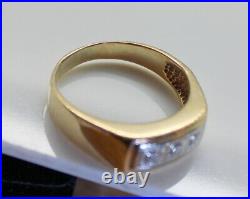 Vintage Estate Men's 10K Yellow Gold. 09 Ct TW Diamond Ring, Size 10.5
