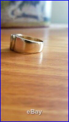 Vintage Estate Mens Solid 18K Yellow Gold ring. Size 10