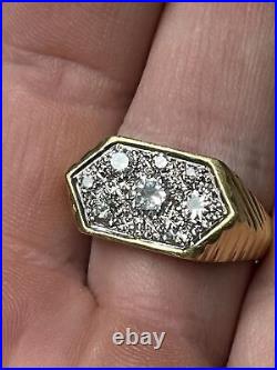 Vintage Heavy 18k Yellow Gold Pave Diamond Mens Ring Large Center Stone 18.5g