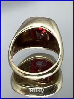 Vintage KSK 10k Yellow Gold Mens Ring Synthetic Ruby 8.9grams Size 9.25