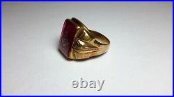 Vintage Mason Men's Ring 10K Yellow Gold, syn. Ruby. Size 12.75