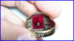 Vintage Mason Men's Ring 10K Yellow Gold, syn. Ruby. Size 12.75