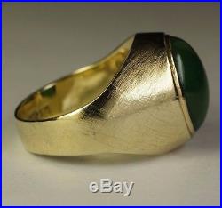 Vintage Men's 14K Yellow Gold Oval Dark Green Jade Jadeite Ring Estate Sz 9.25