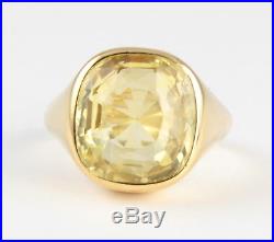 Vintage Men's Gents 18Ct Gold Signet Ring With Light Yellow Sapphire 10 Carats