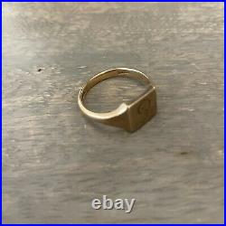 Vintage Mens 9ct Gold Signet E Ring Size S Heavy In Weight