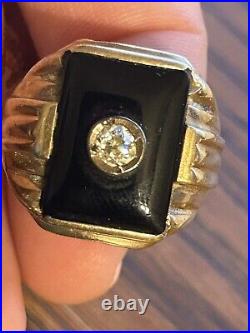 Vintage Nice Men's 10k Gold And Onyx Ring With Diamond And Free Shipping