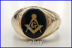 Vintage Size 10 Masonic Ring 10k Yellow Gold & Onyx with Square Compass 6.66 g