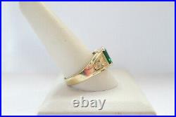 Vntg Solid 14K Yellow Gold Playboy Bunny Ring Signet withGreen Stone sz 12.75 MEN